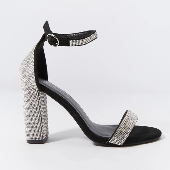 #40 NWT Black Rhinestone Block High Heel - Size 8 - Picture 1 of 2